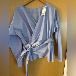 UNIQLO Wrap Shirt